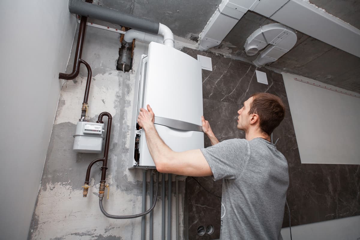Energy-efficient boiler installation